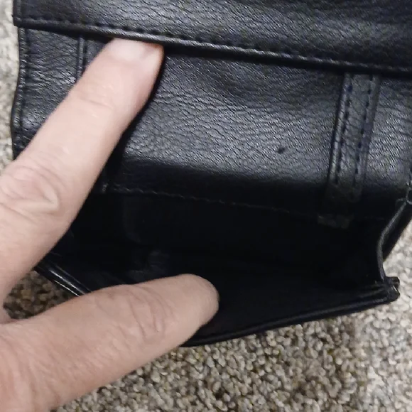 Black Leather Wallet - Picture 4 of 6